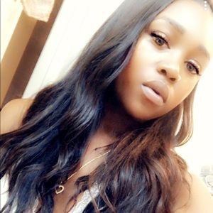 Meet your Posher, Janesha